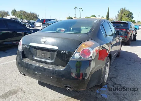 2007 Nissan Altima 2.5 S из США, поврежденный, VIN 1N4AL21E77N417491